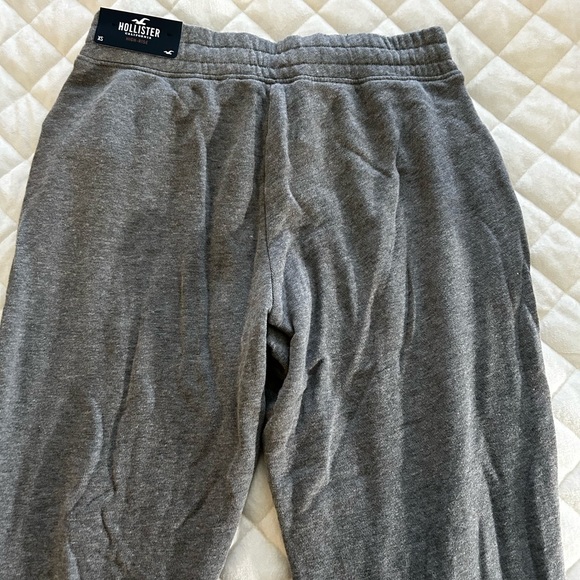 Hollister joggers - Picture 2 of 4